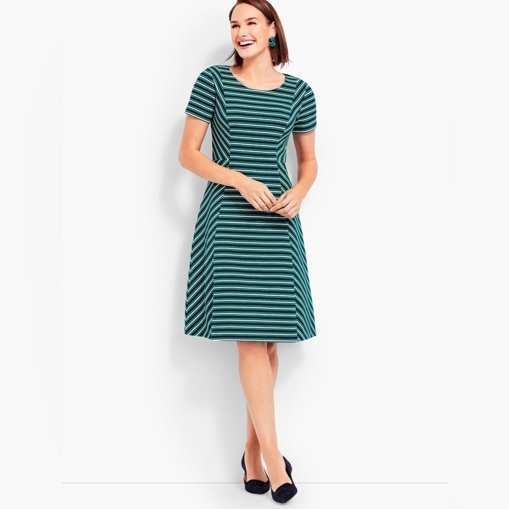 Talbots FIT & FLARE DRESS-STRIPE Petite Small